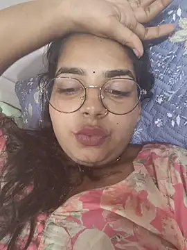 Snapshot of Himani_0122 chatting on July 7, 8:01 pm Himani 0122 online show from July 7, 8:01 pm