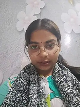 Snapshot of Himani_0122 chatting on June 16, 5:29 am Himani 0122 online show from June 16, 5:29 am