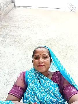 Shreya pandit online show from February 2, 10:36 am