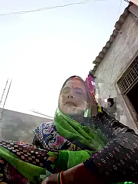 Snapshot of Shreya_pandit chatting on January 11, 7:15 am Shreya pandit online show from January 11, 7:15 am