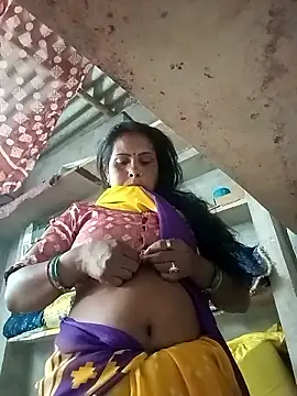 Shreya pandit online show from April 7, 7:10 am