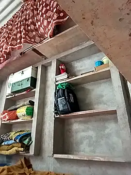 Shreya pandit online show from March 11, 11:04 am