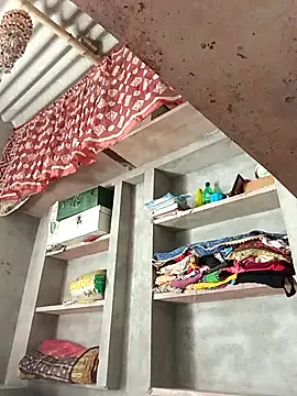 Shreya pandit online show from March 25, 5:40 am