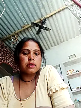 Shreya pandit online show from May 22, 7:28 am