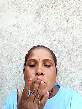 Shreya pandit online show from February 10, 10:58 am