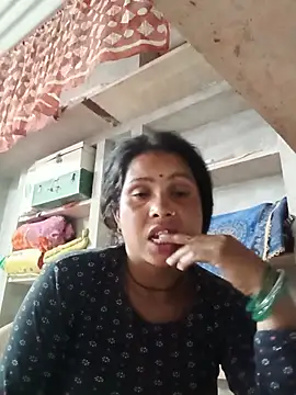 Shreya pandit online show from May 26, 12:58 pm