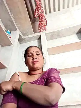 Shreya pandit online show from February 17, 7:38 am