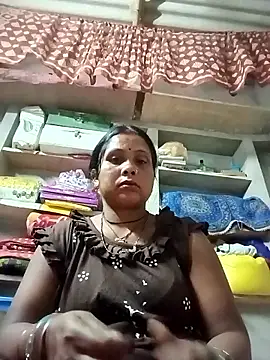 Shreya pandit online show from April 18, 7:07 pm