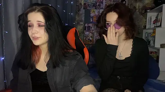 Absent Fairy online show from May 18, 5:29 pm