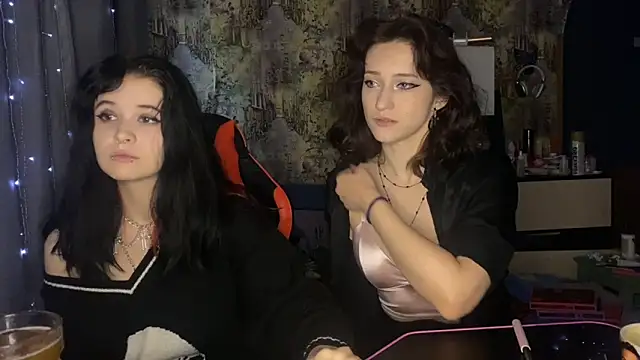 Absent Fairy online show from July 24, 4:58 pm