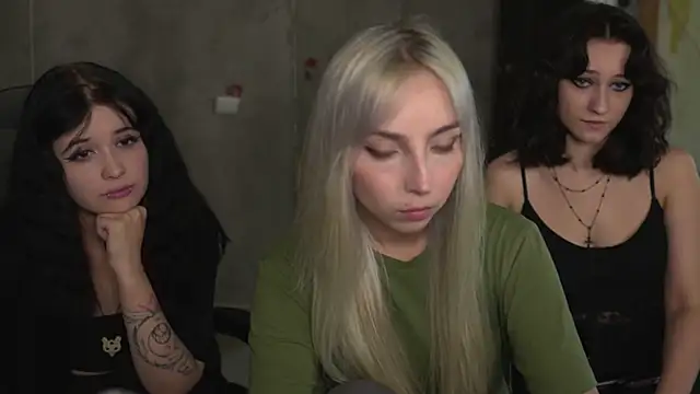 Absent Fairy online show from July 31, 2:58 pm