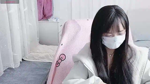  nannan  online show from March 12, 5:17 pm