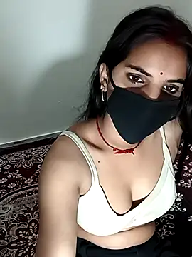 Pooja Love143 online show from March 13, 3:39 pm