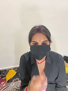 Pooja Love143 online show from March 16, 8:55 pm