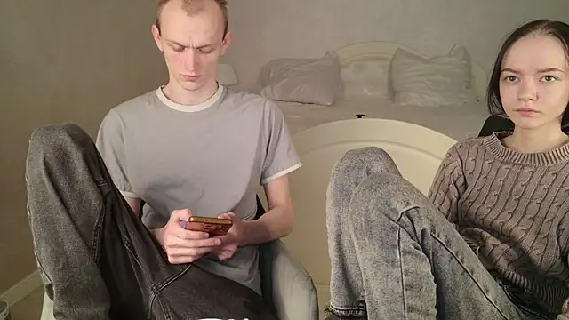 WeksaMur online show from April 13, 7:07 pm