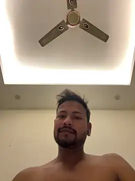 Snapshot of Sexmore21 chatting on December 16, 2:27 am Sexmore21 online show from December 16, 2:27 am