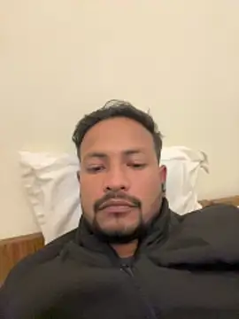 Snapshot of Sexmore21 chatting on December 15, 2:23 pm Sexmore21 online show from December 15, 2:23 pm