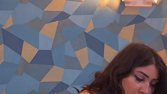 Snapshot of Valentina_Oliver chatting on January 16, 5:33 am Valentina Oliver online show from January 16, 5:33 am