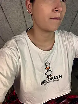 Val12777 online show from April 4, 12:01 pm