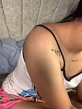 Val12777 online show from April 13, 12:09 pm