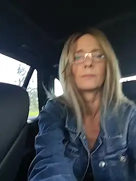 Sacha Scorp online show from March 12, 10:30 am