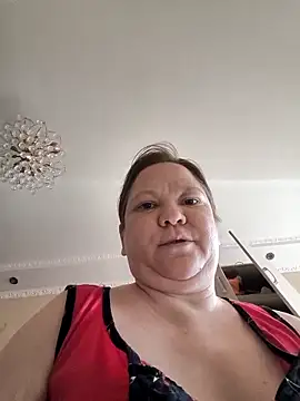 Snapshot of -Queen- chatting on February 26, 6:24 am -Queen- online show from February 26, 6:24 am