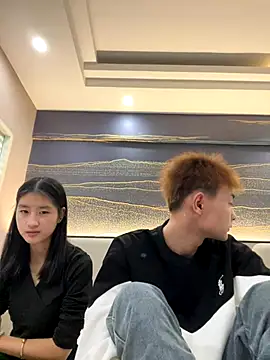 Snapshot of BY-668 chatting on December 16, 9:57 am BY-668 online show from December 16, 9:57 am