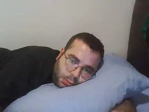 kkadam1 online show from December 15, 1:28 pm