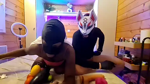 Snapshot of HairyEbonyCoupleliveporn chatting on January 17, 11:08 pm HairyEbonyCoupleliveporn online show from January 17, 11:08 pm