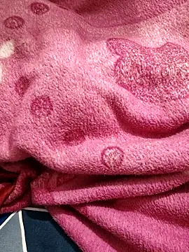 Snapshot of XPriti_x chatting on March 18, 8:43 pm XPriti x online show from March 18, 8:43 pm