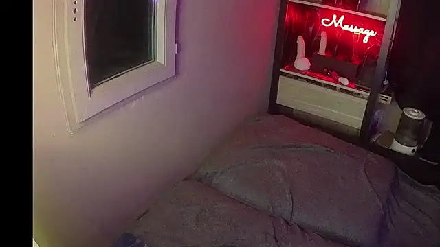 AD X  online show from March 1, 1:22 pm