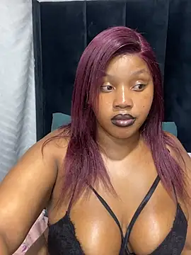 THICKBARBIE32 online show from June 5, 7:19 pm