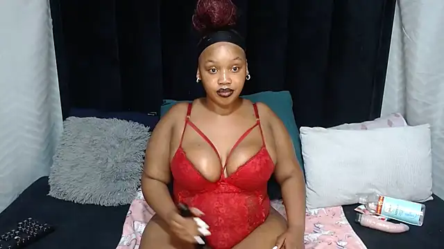 THICKBARBIE32 online show from May 29, 8:59 pm
