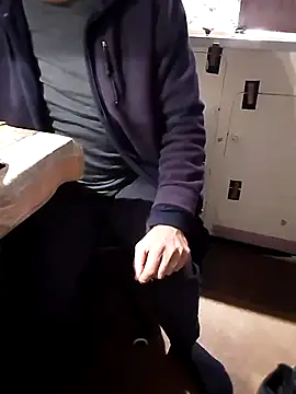 Quebec46 online show from January 12, 7:09 pm