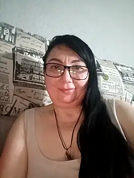 MariSwan222 online show from March 21, 9:30 pm