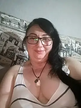 Snapshot of MariSwan222 chatting on June 12, 8:39 pm MariSwan222 online show from June 12, 8:39 pm