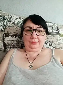 Snapshot of MariSwan222 chatting on July 10, 1:44 pm MariSwan222 online show from July 10, 1:44 pm