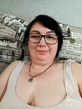 Snapshot of MariSwan222 chatting on July 15, 12:56 pm MariSwan222 online show from July 15, 12:56 pm