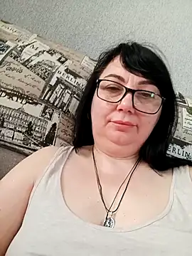 MariSwan222 online show from April 12, 6:05 am