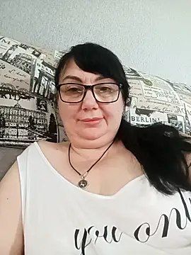 Snapshot of MariSwan222 chatting on July 9, 12:59 pm MariSwan222 online show from July 9, 12:59 pm