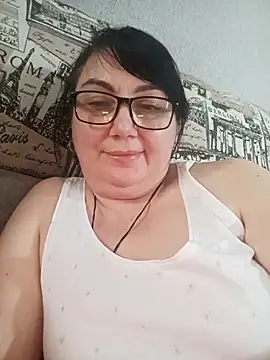 MariSwan222 online show from April 18, 2:30 pm