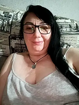 Snapshot of MariSwan222 chatting on July 12, 8:42 pm MariSwan222 online show from July 12, 8:42 pm