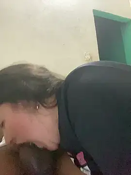 Snapshot of Augusto112 chatting on January 16, 4:16 am Augusto112 online show from January 16, 4:16 am