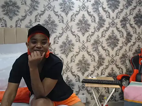 JANIELEE8x online show from December 15, 2:34 pm