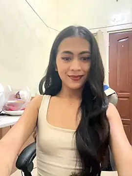 Lucy-penelope online show from December 19, 8:17 am