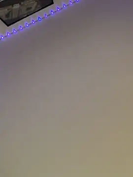 Melissaa00 online show from April 15, 1:59 pm