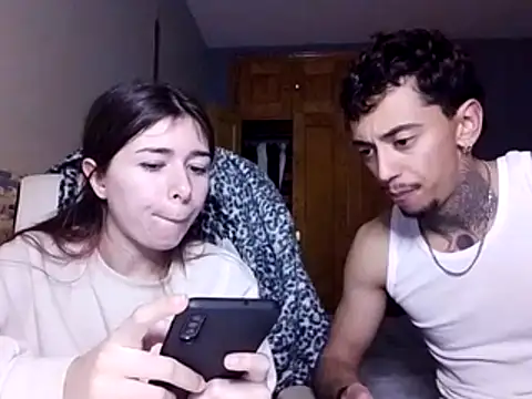 sorbetedeframbuesa68 online show from February 17, 7:33 pm