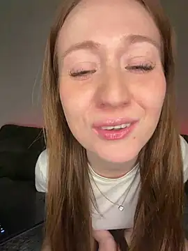 FreyasTimee online show from March 22, 10:00 pm