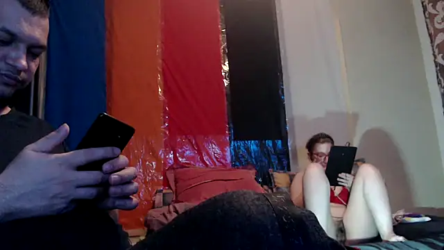 yunis32 online show from January 14, 7:28 pm