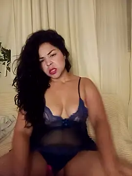 leylahot09 online show from January 13, 7:01 am